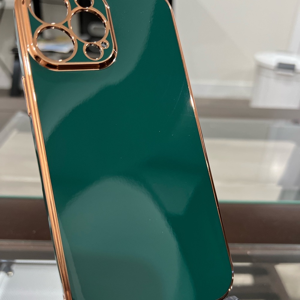 iPhone 13 Pro Max Bottle Green Shiny Silicon Cover Brand New for Sale! - Picture 2 of 3